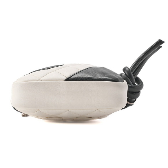 Chanel Cambon Matelasse Calfskin Shoulder Bag White Black Chain - Picture 4 of 9